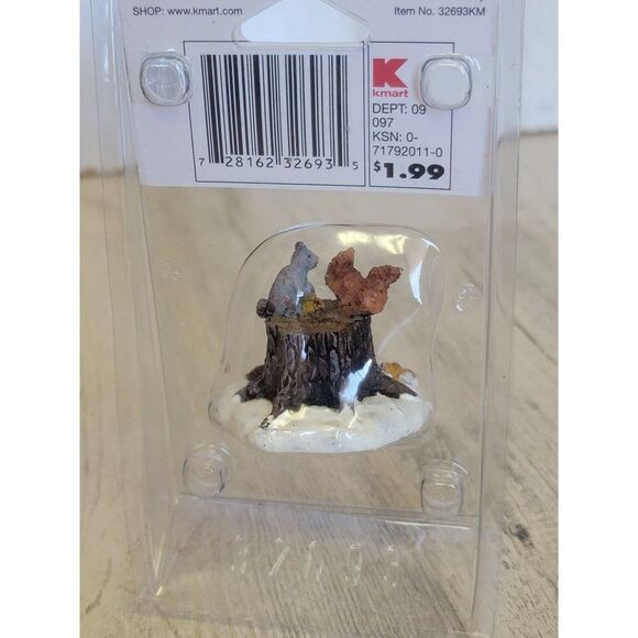 Lemax Chipmunks 2003 Coventry Cove squirrels Village accessory Xmas - Picture 5 of 6